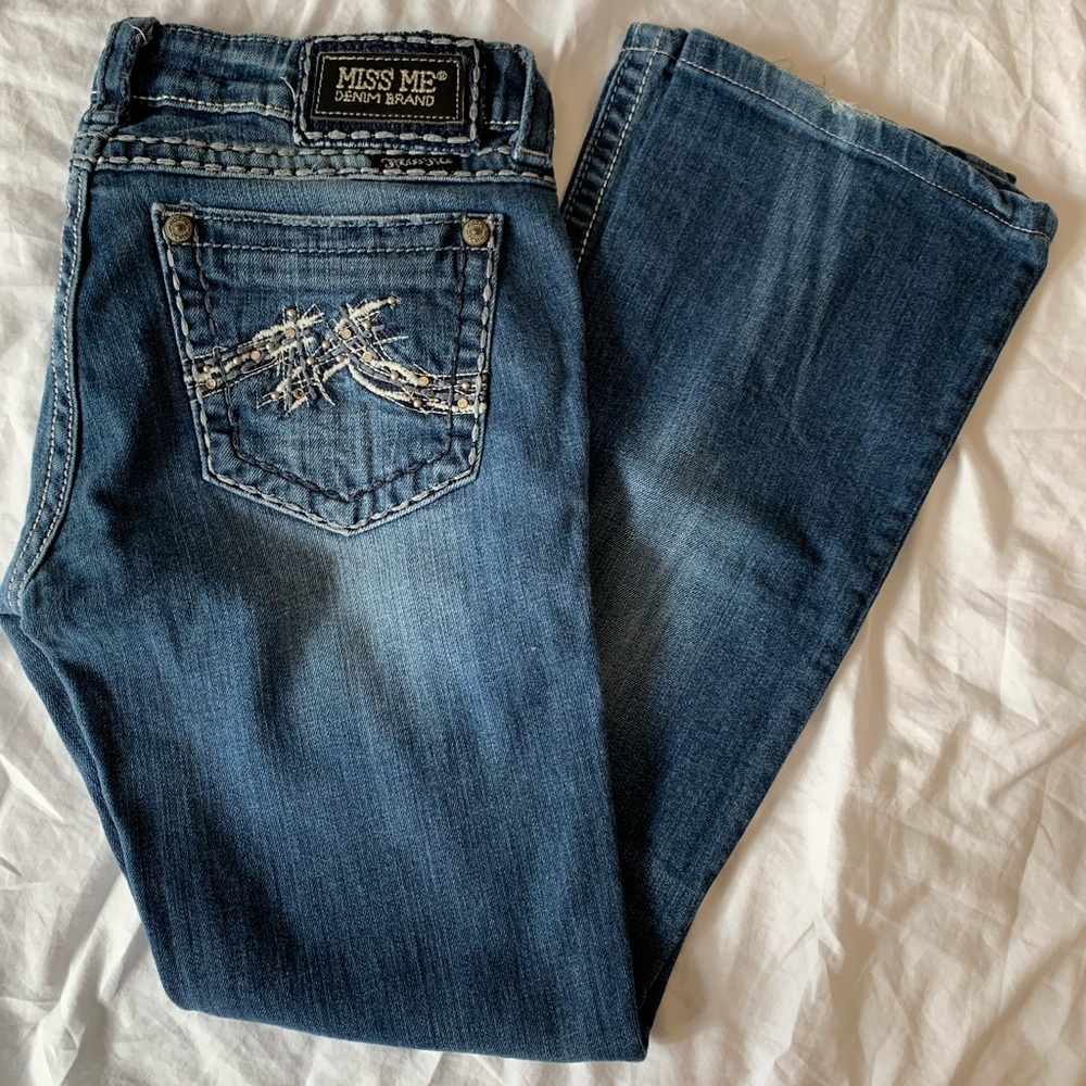 Miss Me size 29 bootcut jeans